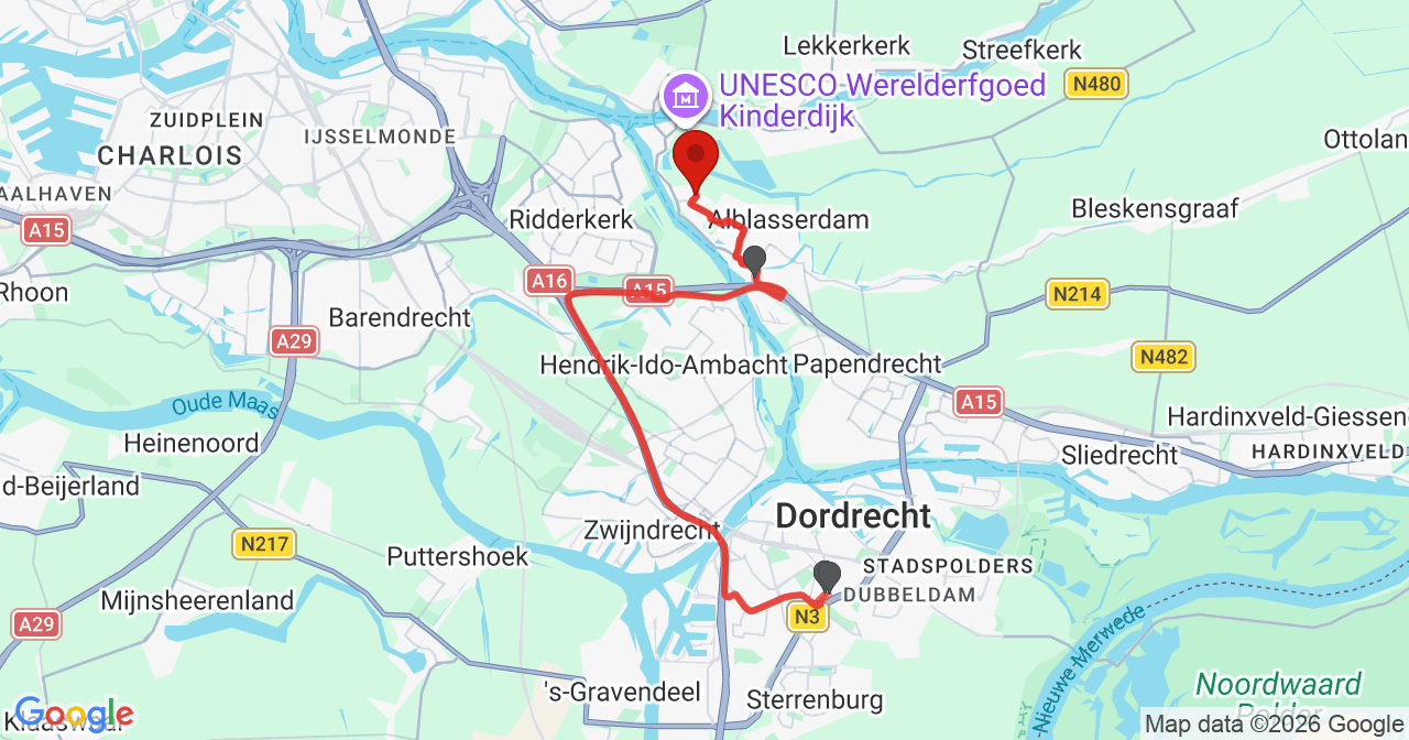 Kaart van het incident in Alblasserdam met de aanrijroutes van de gealarmeerde eenheden