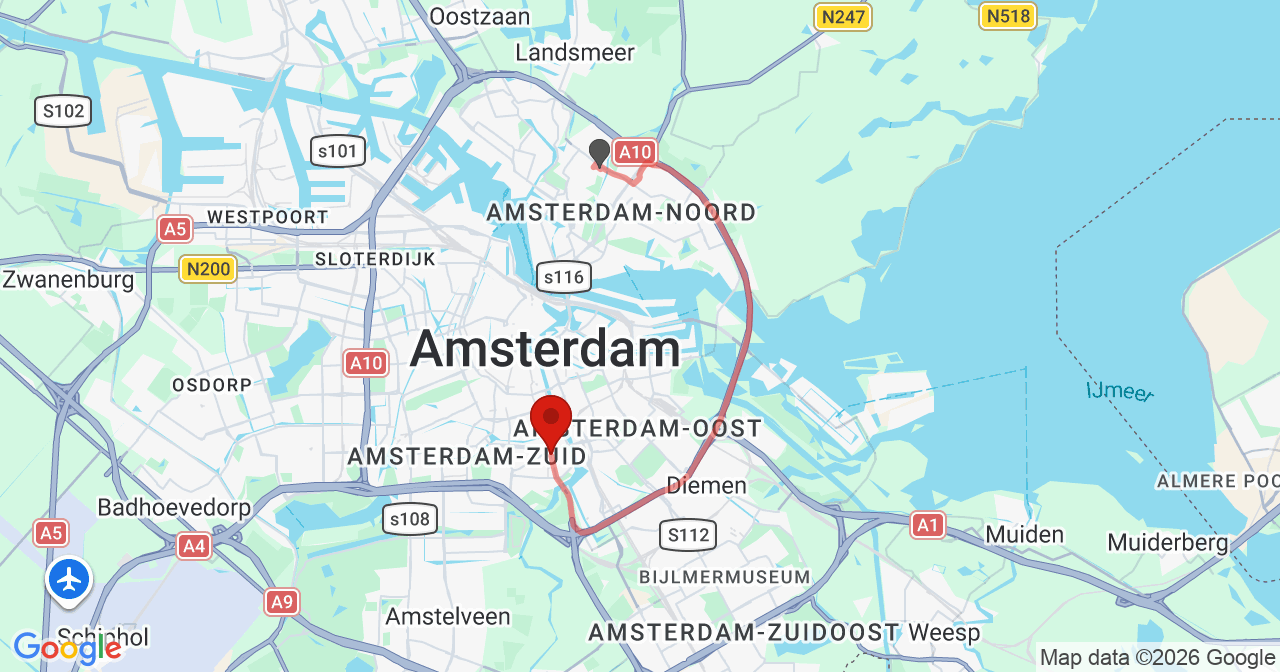 Kaart van het incident in Amsterdam met de aanrijroutes van de gealarmeerde eenheden