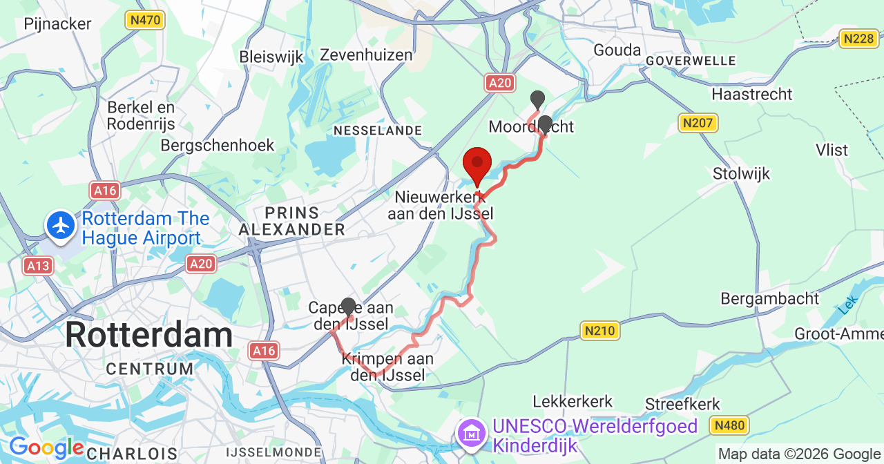 Kaart van het incident in Nieuwerkerk met de aanrijroutes van de gealarmeerde eenheden