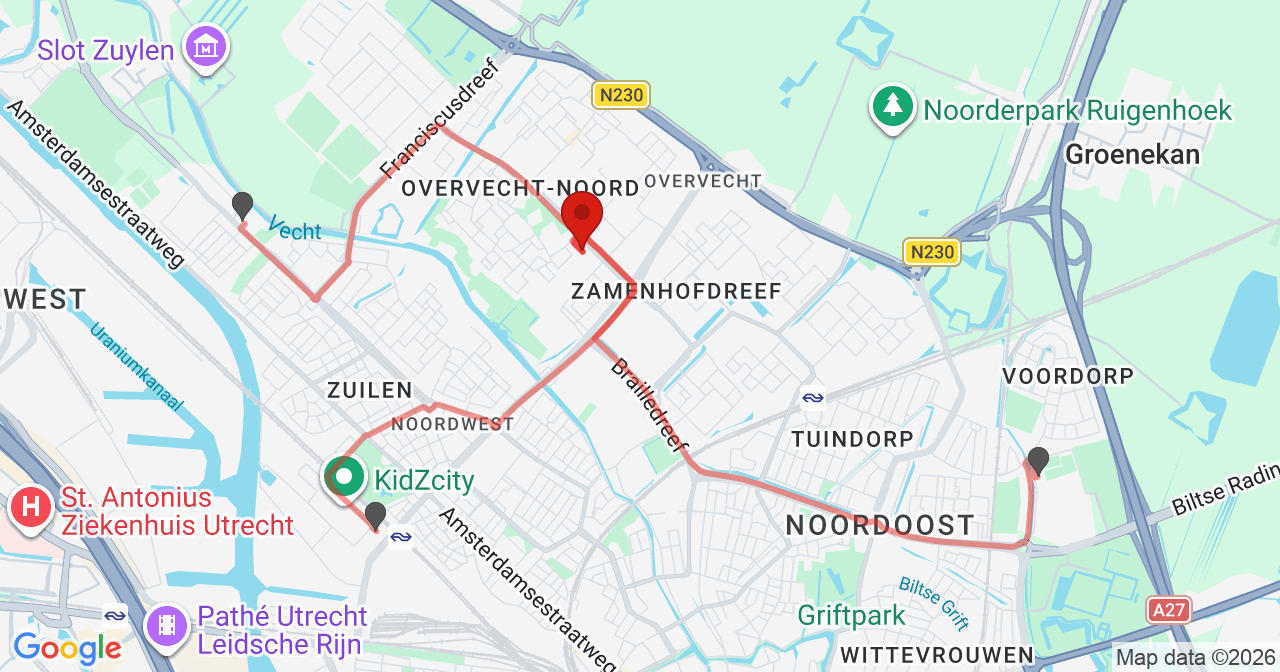 Kaart van het incident in Utrecht met de aanrijroutes van de gealarmeerde eenheden