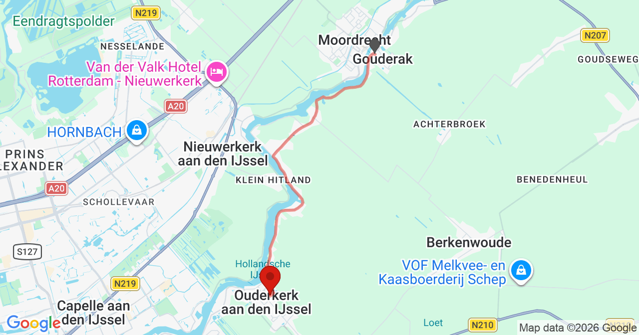 Kaart van het incident in Ouderkerk aan den IJssel met de aanrijroutes van de gealarmeerde eenheden