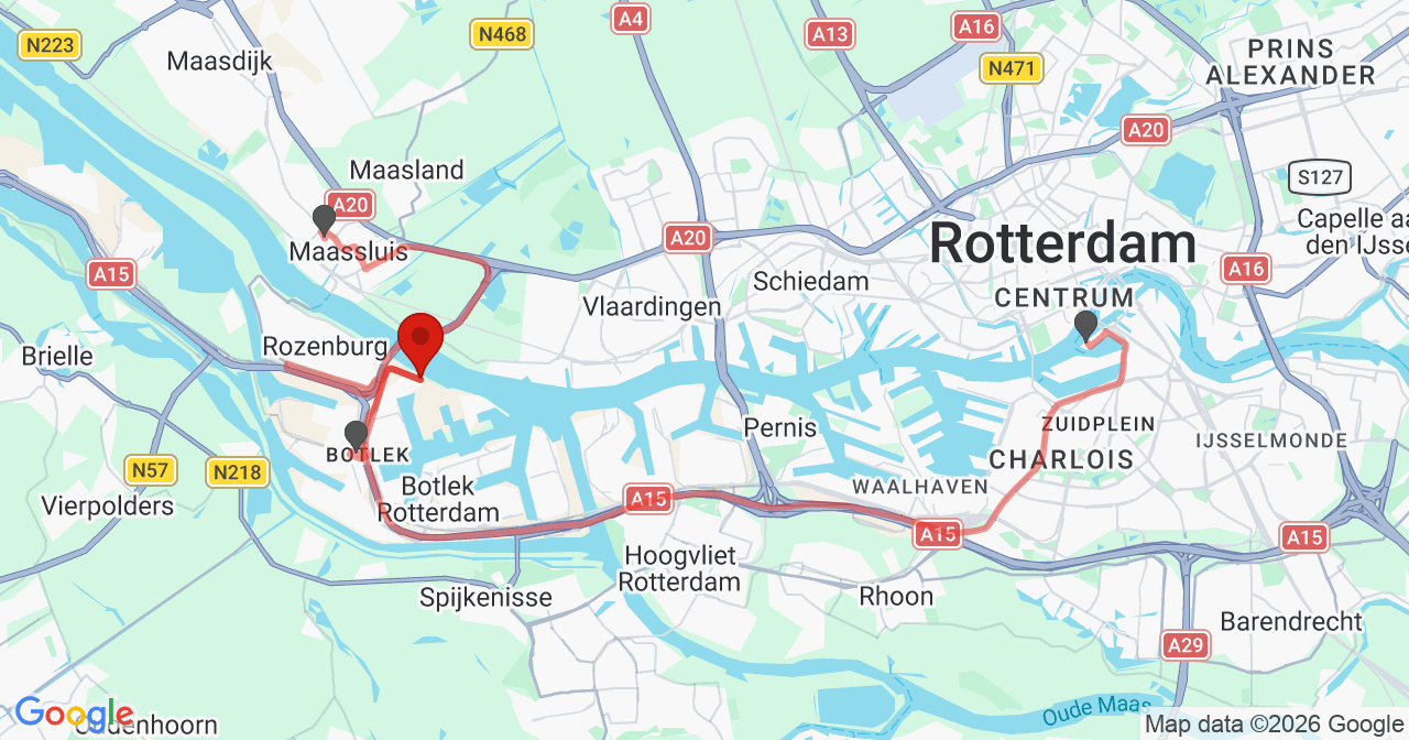 Kaart van het incident in Rotterdam met de aanrijroutes van de gealarmeerde eenheden