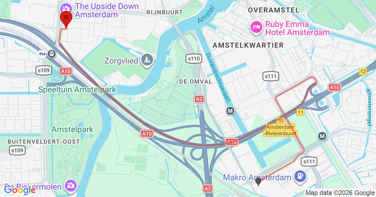 Kaart van het incident in Amsterdam met de aanrijroutes van de gealarmeerde eenheden