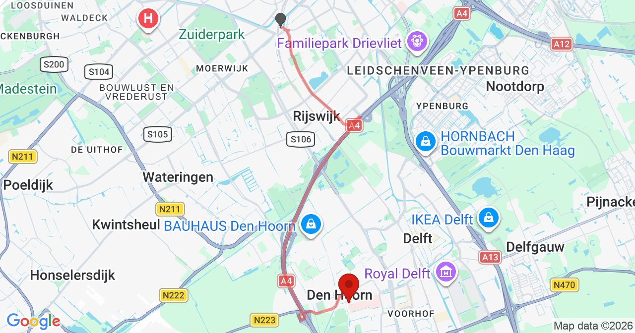 Kaart van het incident in Delft met de aanrijroutes van de gealarmeerde eenheden