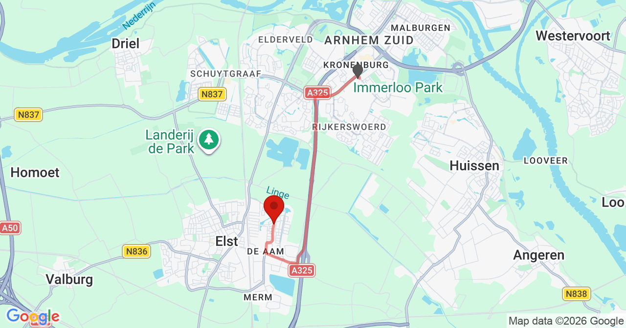 Kaart van het incident in Elst met de aanrijroutes van de gealarmeerde eenheden