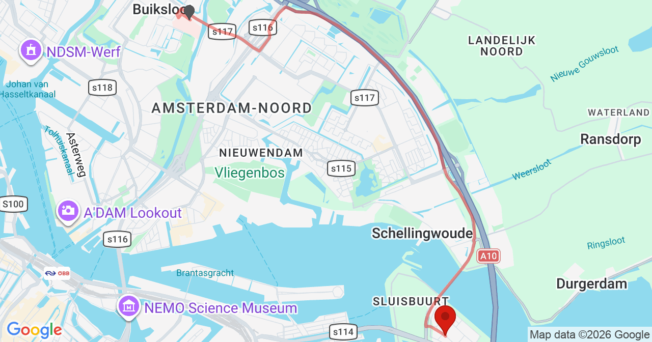 Kaart van het incident in Amsterdam met de aanrijroutes van de gealarmeerde eenheden