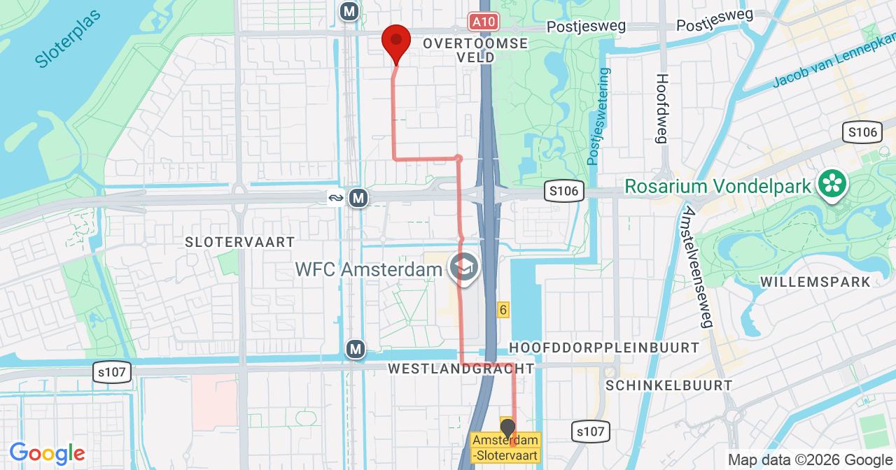 Kaart van het incident in Amsterdam met de aanrijroutes van de gealarmeerde eenheden
