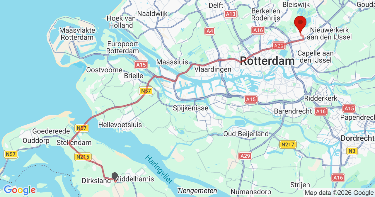Kaart van het incident in Rotterdam met de aanrijroutes van de gealarmeerde eenheden