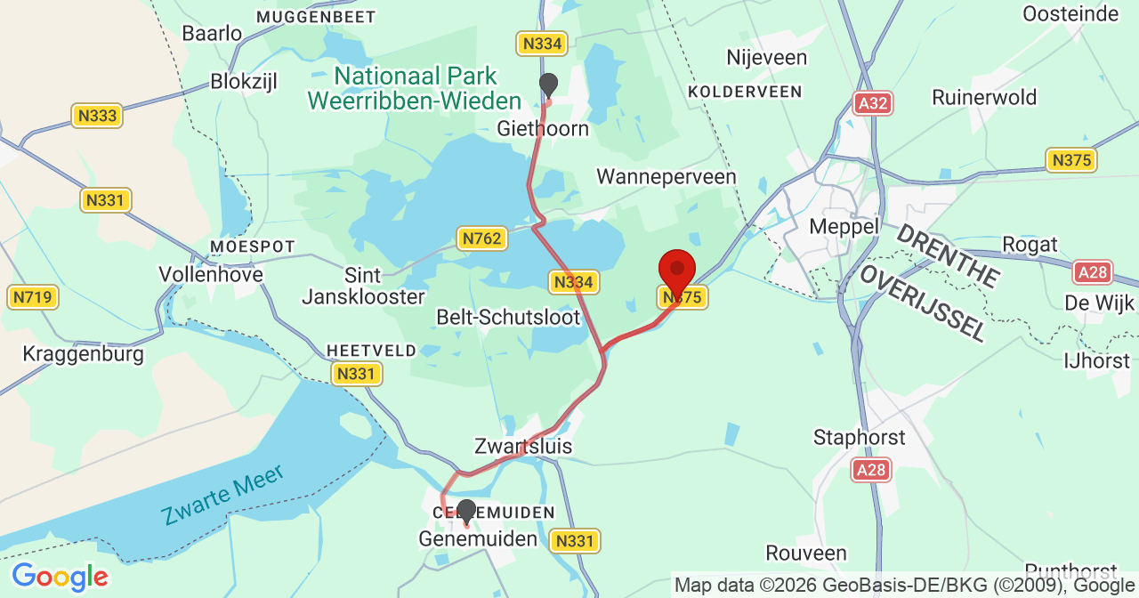 Kaart van het incident in Wanneperveen met de aanrijroutes van de gealarmeerde eenheden