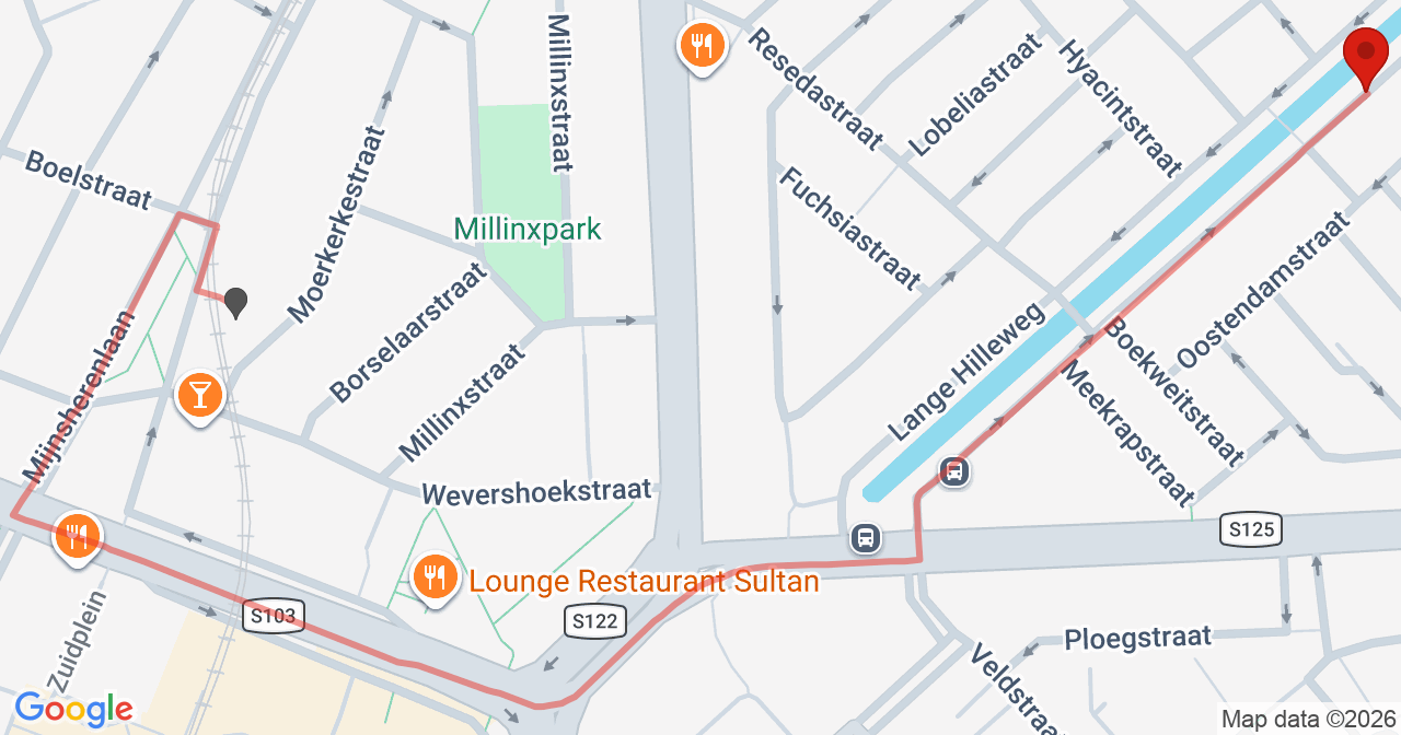 Kaart van het incident in Rotterdam met de aanrijroutes van de gealarmeerde eenheden