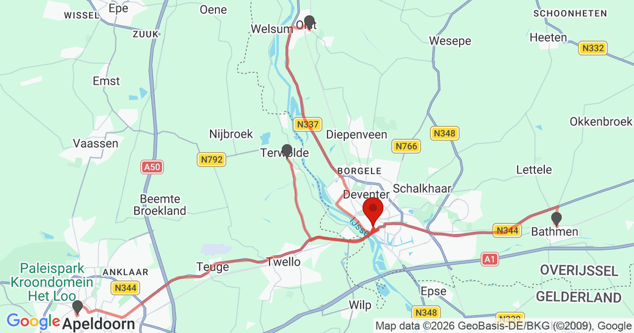Kaart van het incident in Deventer met de aanrijroutes van de gealarmeerde eenheden