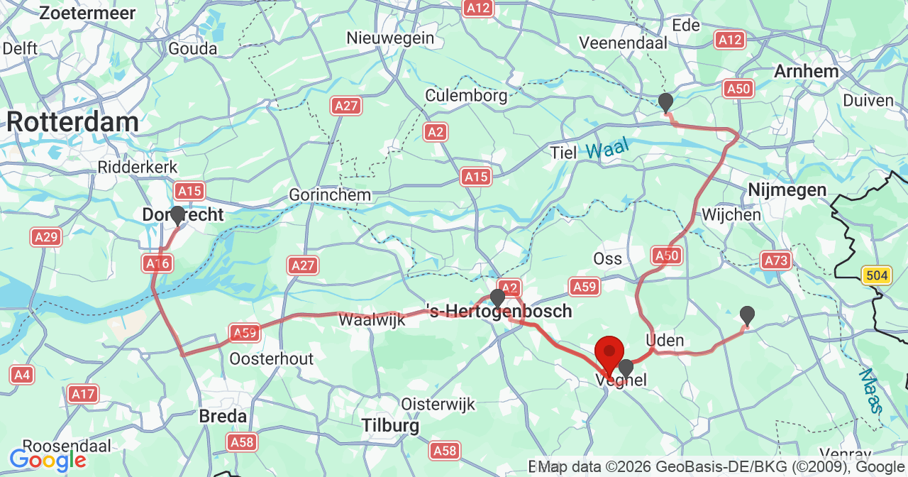 Kaart van het incident in Veghel met de aanrijroutes van de gealarmeerde eenheden