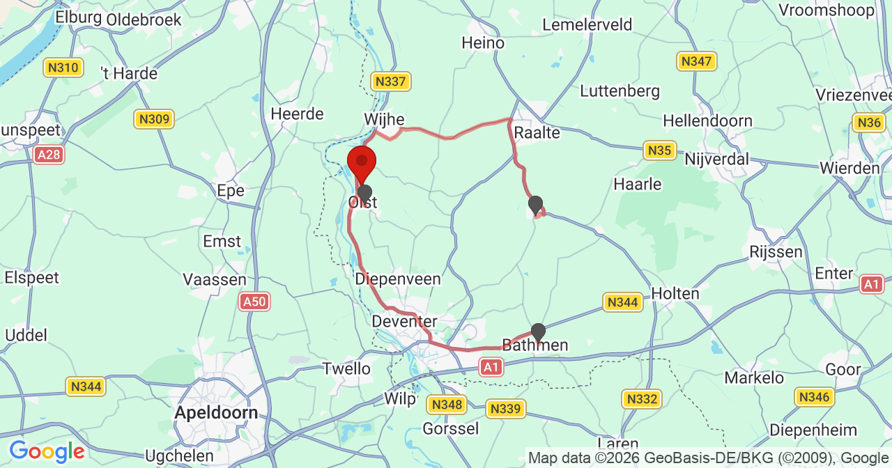 Kaart van het incident in Olst met de aanrijroutes van de gealarmeerde eenheden