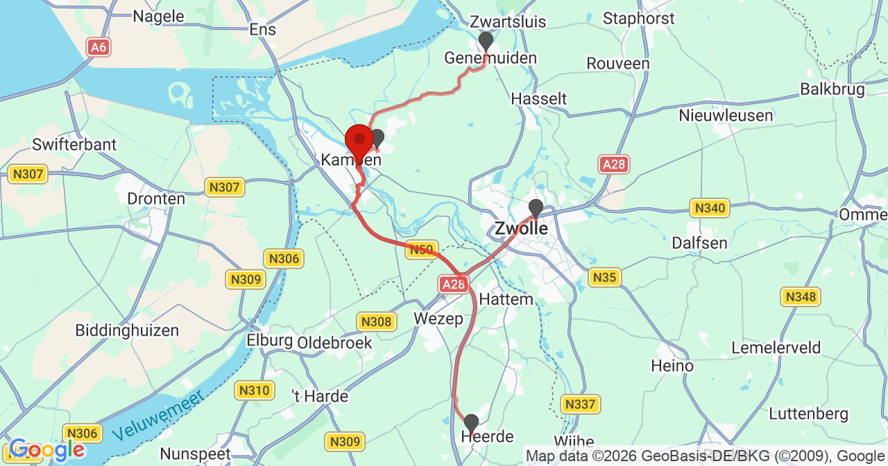Kaart van het incident in Kampen met de aanrijroutes van de gealarmeerde eenheden