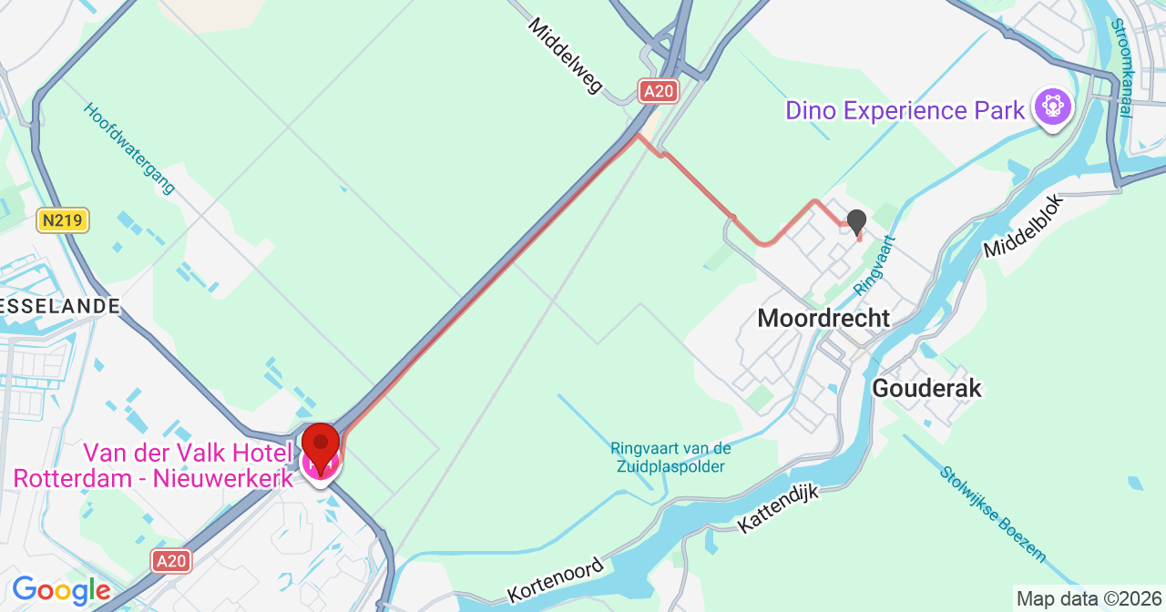 Kaart van het incident in Nieuwerkerk met de aanrijroutes van de gealarmeerde eenheden