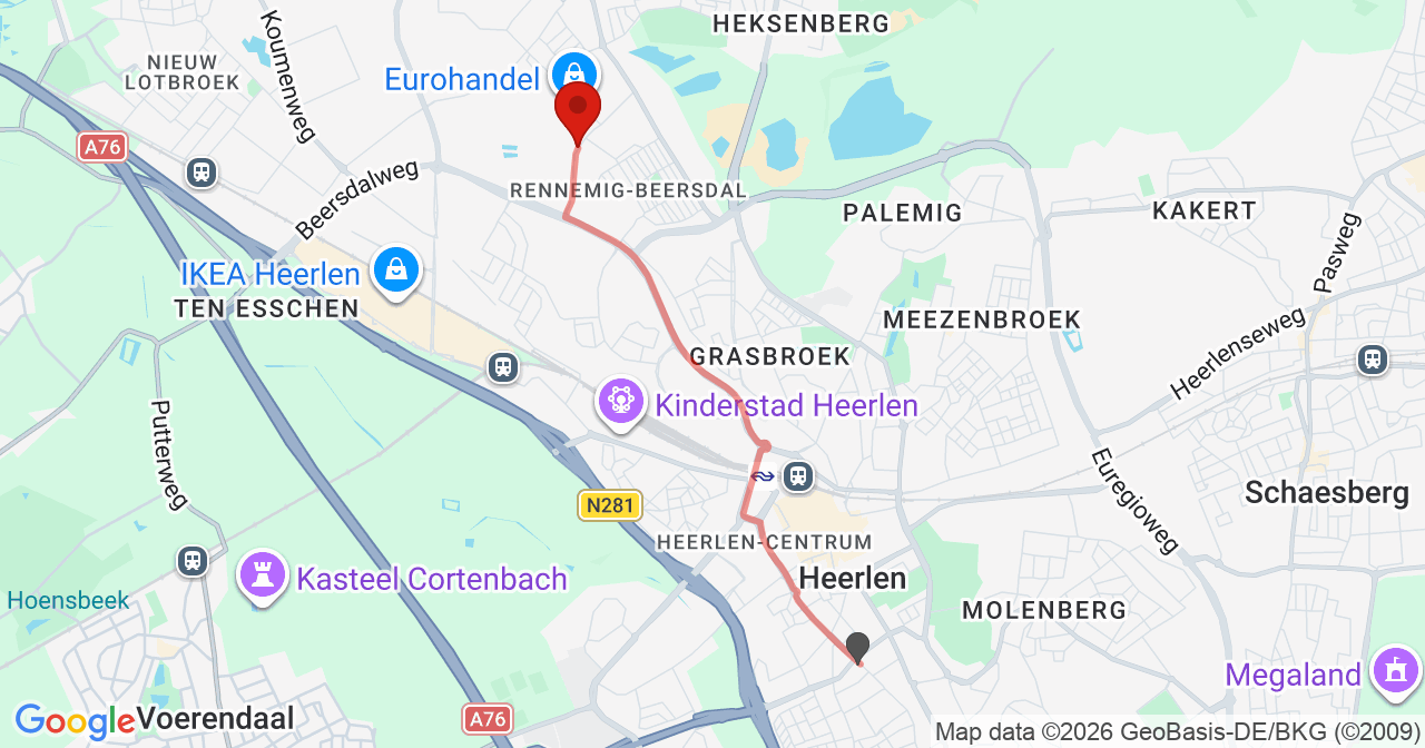 Kaart van het incident in Heerlen met de aanrijroutes van de gealarmeerde eenheden