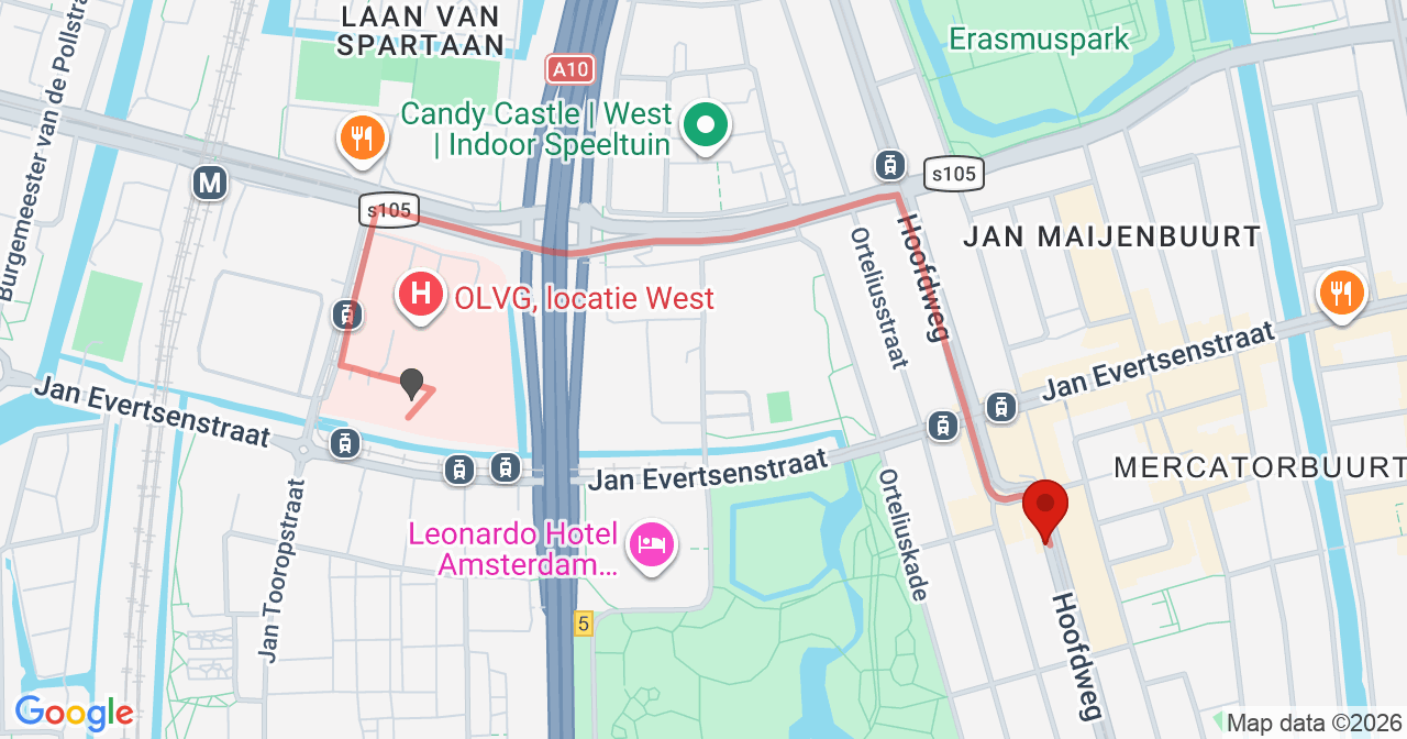 Kaart van het incident in Amsterdam met de aanrijroutes van de gealarmeerde eenheden