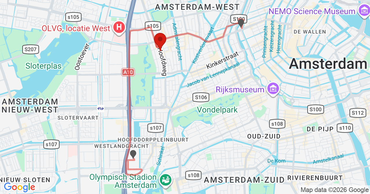 Kaart van het incident in Amsterdam met de aanrijroutes van de gealarmeerde eenheden