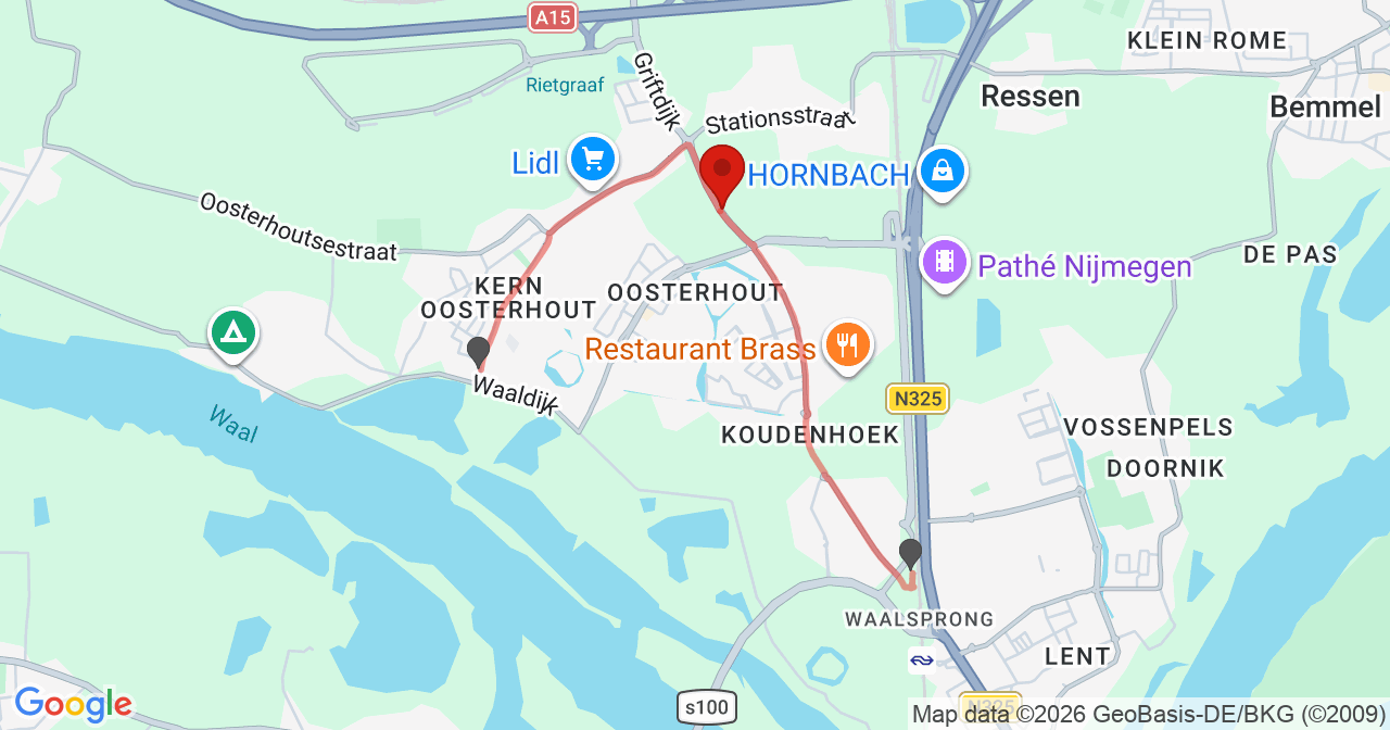 Kaart van het incident in Nijmegen met de aanrijroutes van de gealarmeerde eenheden