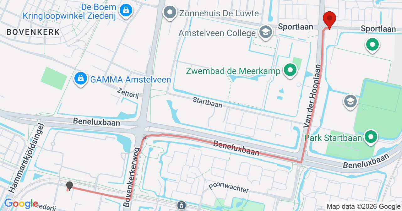 Kaart van het incident in Amstelveen met de aanrijroutes van de gealarmeerde eenheden