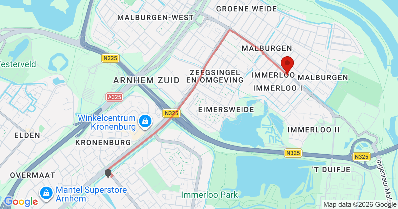 Kaart van het incident in Arnhem met de aanrijroutes van de gealarmeerde eenheden
