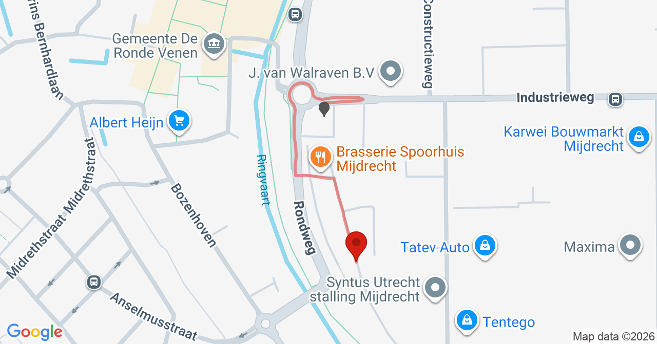 Kaart van het incident in Mijdrecht met de aanrijroutes van de gealarmeerde eenheden