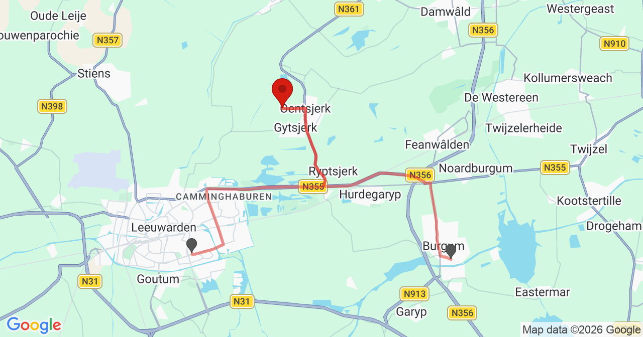 Kaart van het incident in Oentsjerk met de aanrijroutes van de gealarmeerde eenheden