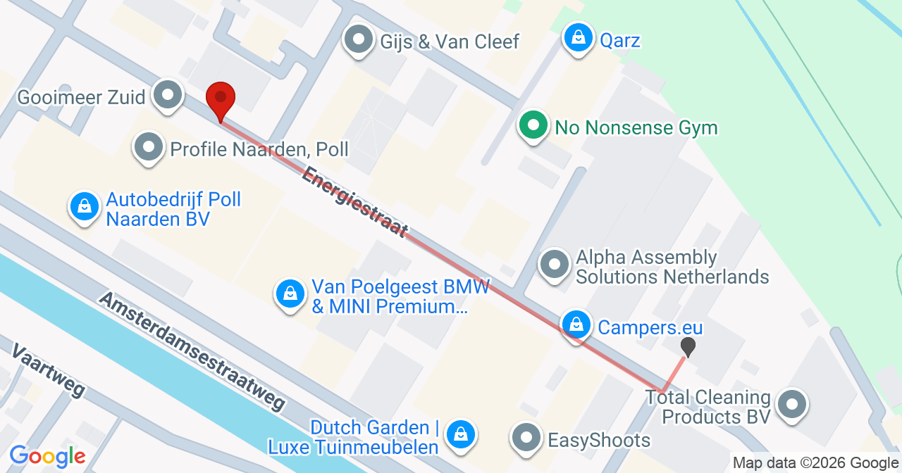 Kaart van het incident in Naarden met de aanrijroutes van de gealarmeerde eenheden