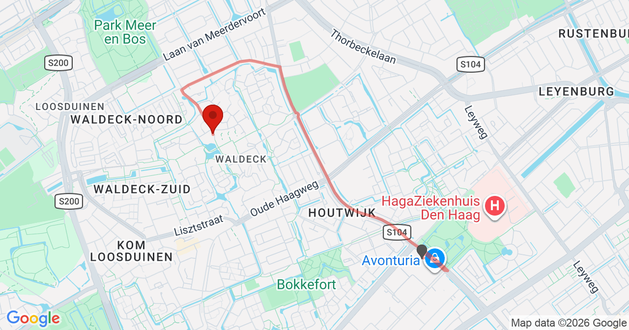 Kaart van het incident in 's-Gravenhage met de aanrijroutes van de gealarmeerde eenheden