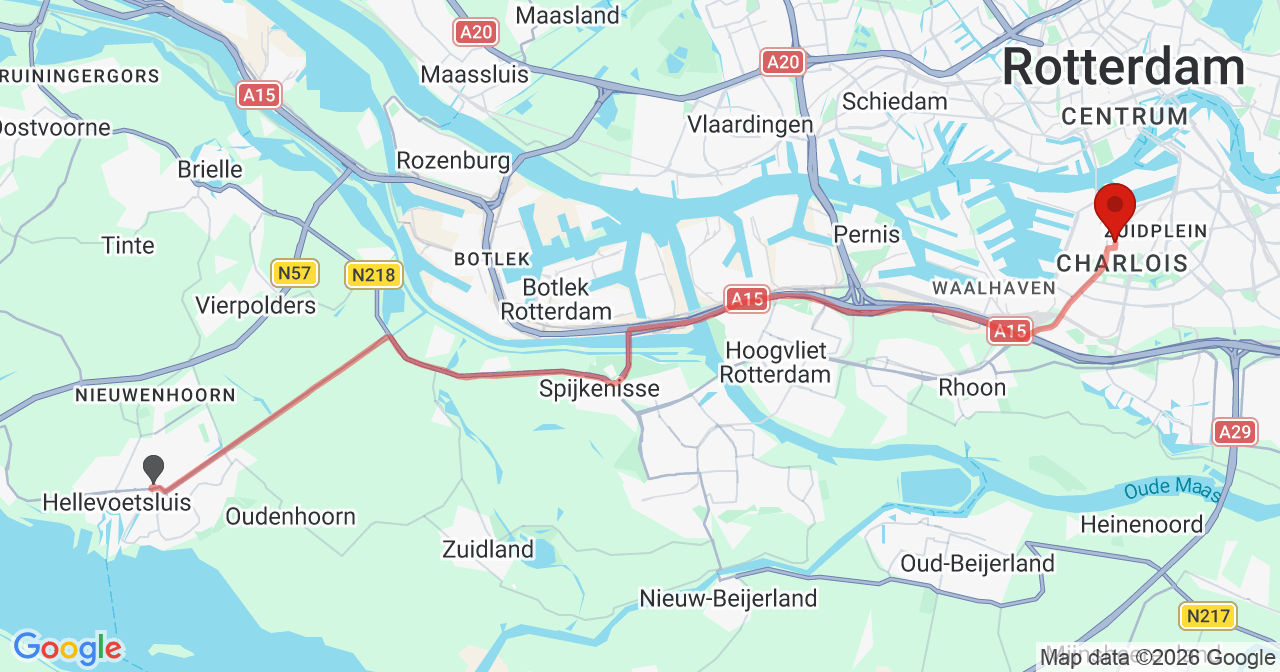 Kaart van het incident in Rotterdam met de aanrijroutes van de gealarmeerde eenheden