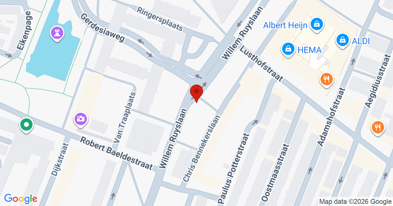 Kaart van het incident in Rotterdam met de aanrijroutes van de gealarmeerde eenheden