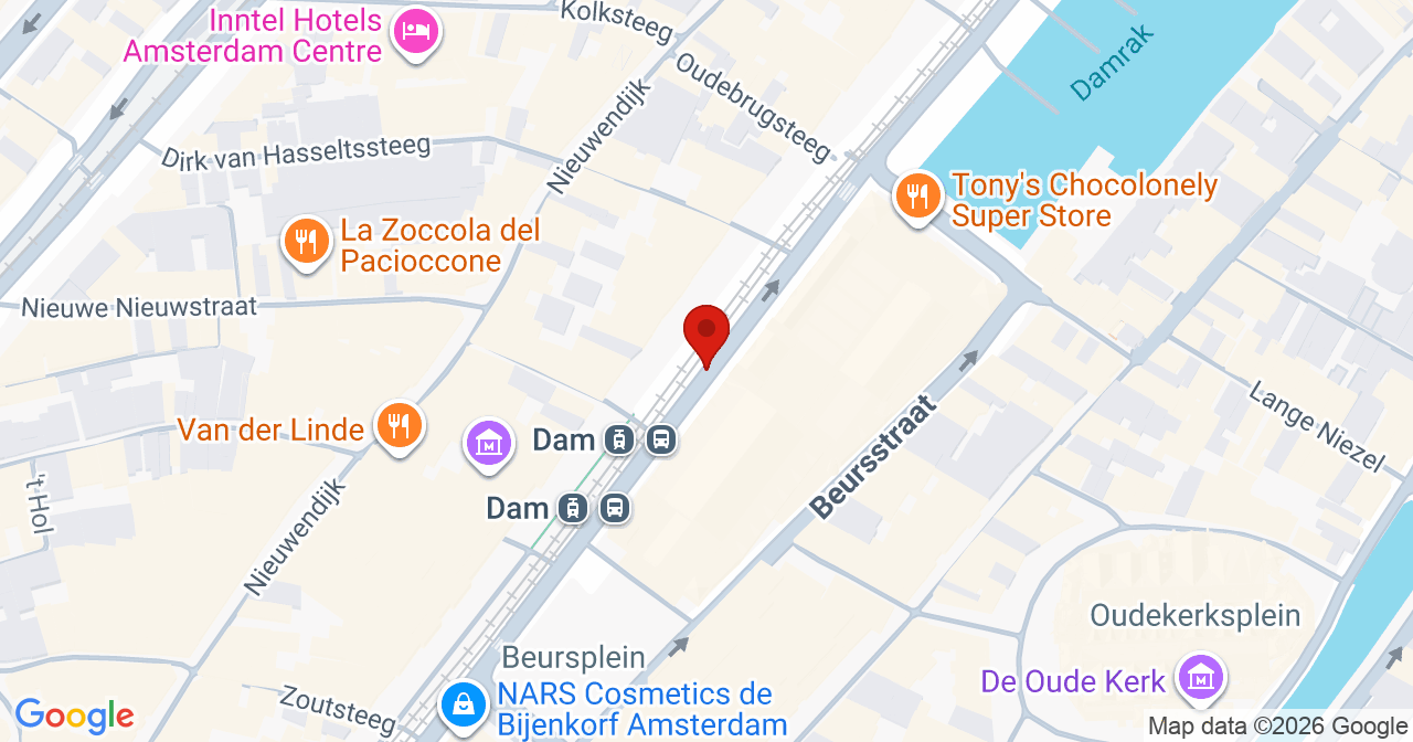 Kaart van het incident in Amsterdam met de aanrijroutes van de gealarmeerde eenheden