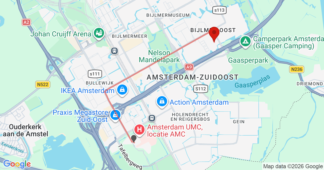 Kaart van het incident in Amsterdam met de aanrijroutes van de gealarmeerde eenheden