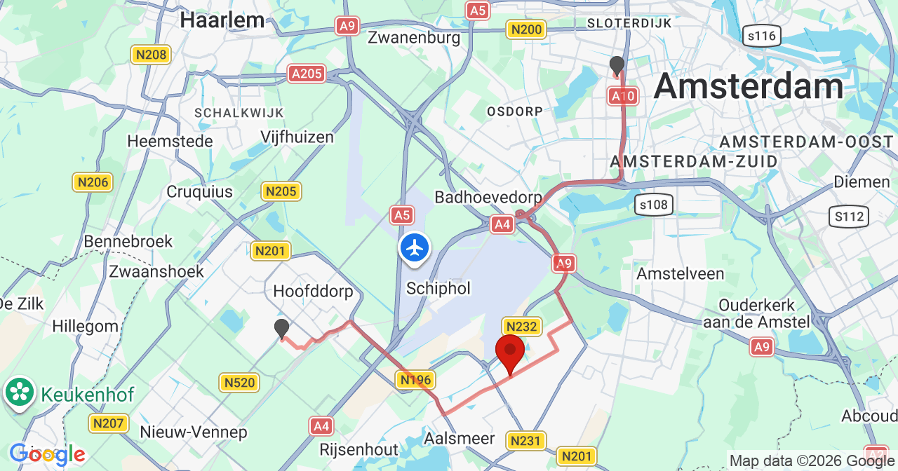 Kaart van het incident in Aalsmeer met de aanrijroutes van de gealarmeerde eenheden