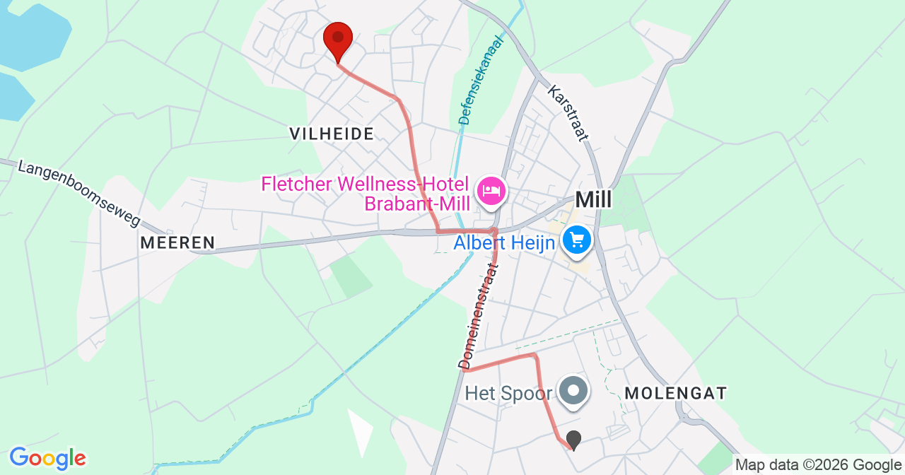 Kaart van het incident in Mill met de aanrijroutes van de gealarmeerde eenheden