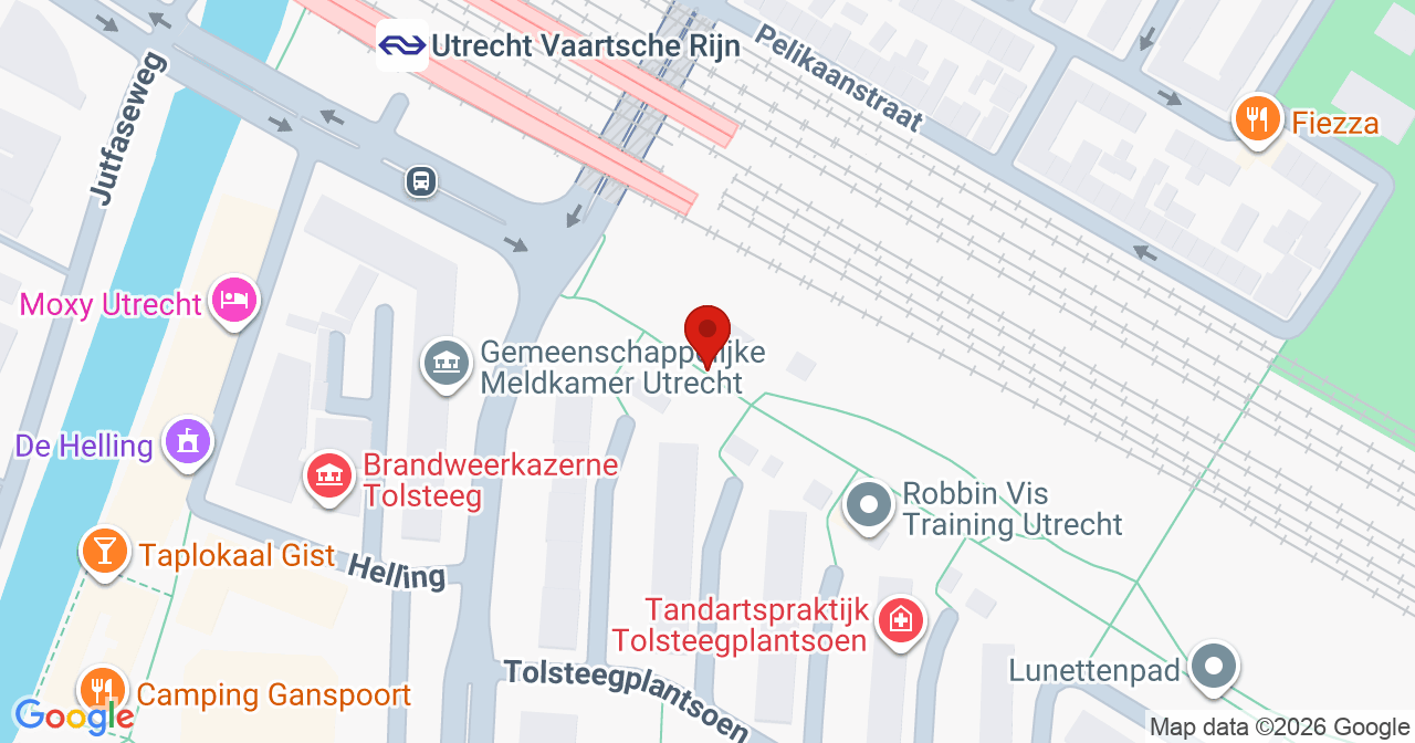 Kaart van het incident in Utrecht met de aanrijroutes van de gealarmeerde eenheden