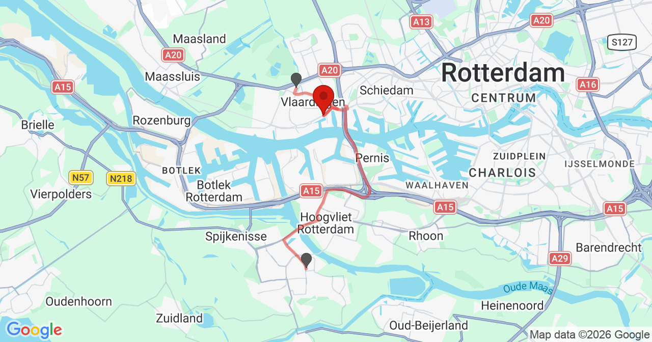 Kaart van het incident in Vlaardingen met de aanrijroutes van de gealarmeerde eenheden