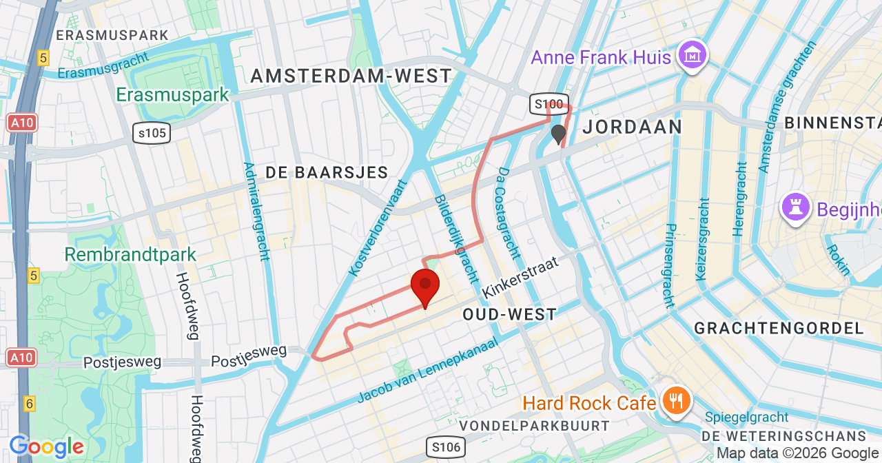 Kaart van het incident in Amsterdam met de aanrijroutes van de gealarmeerde eenheden