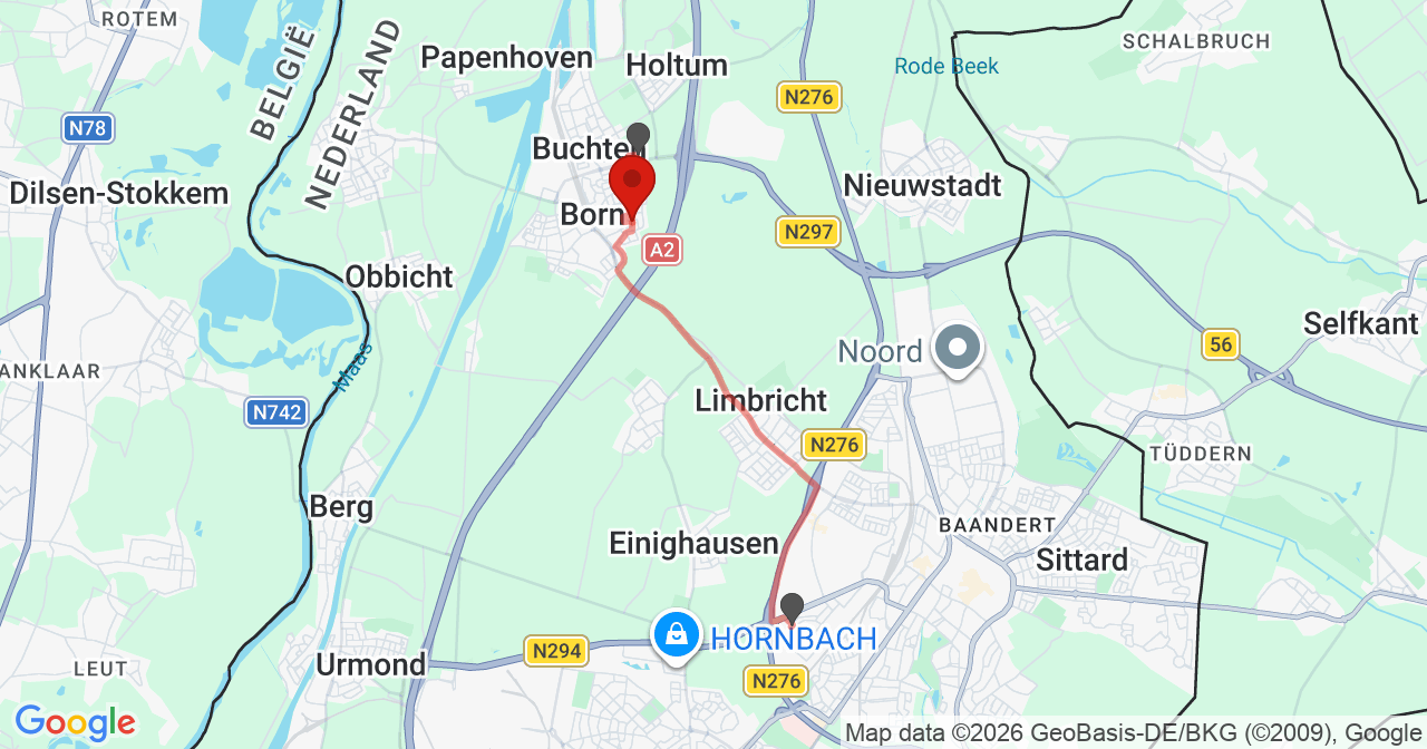 Kaart van het incident in Born met de aanrijroutes van de gealarmeerde eenheden