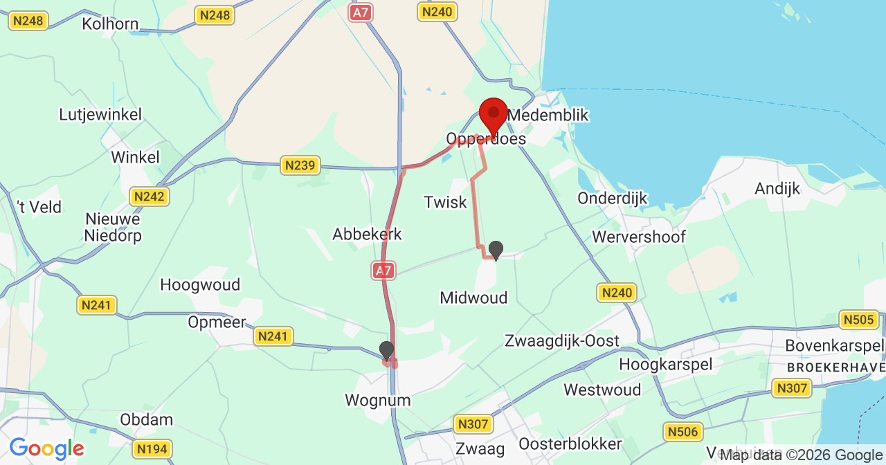 Kaart van het incident in Opperdoes met de aanrijroutes van de gealarmeerde eenheden
