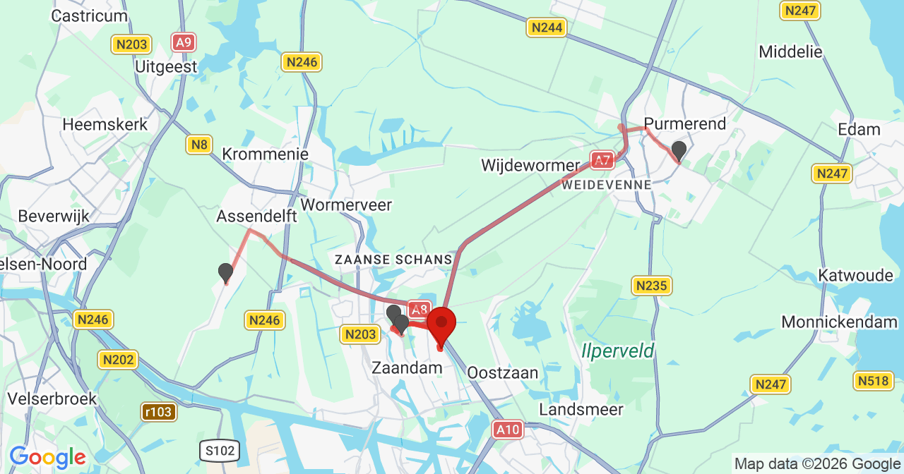 Kaart van het incident in Zaandam met de aanrijroutes van de gealarmeerde eenheden