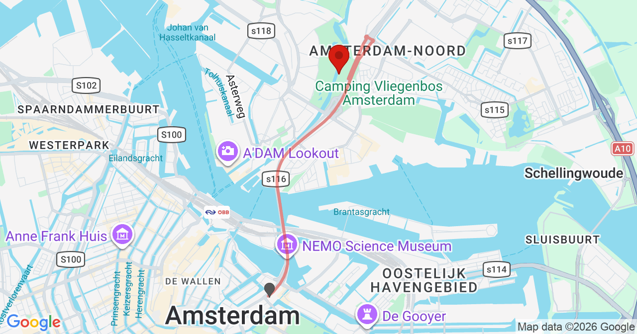 Kaart van het incident in Amsterdam met de aanrijroutes van de gealarmeerde eenheden
