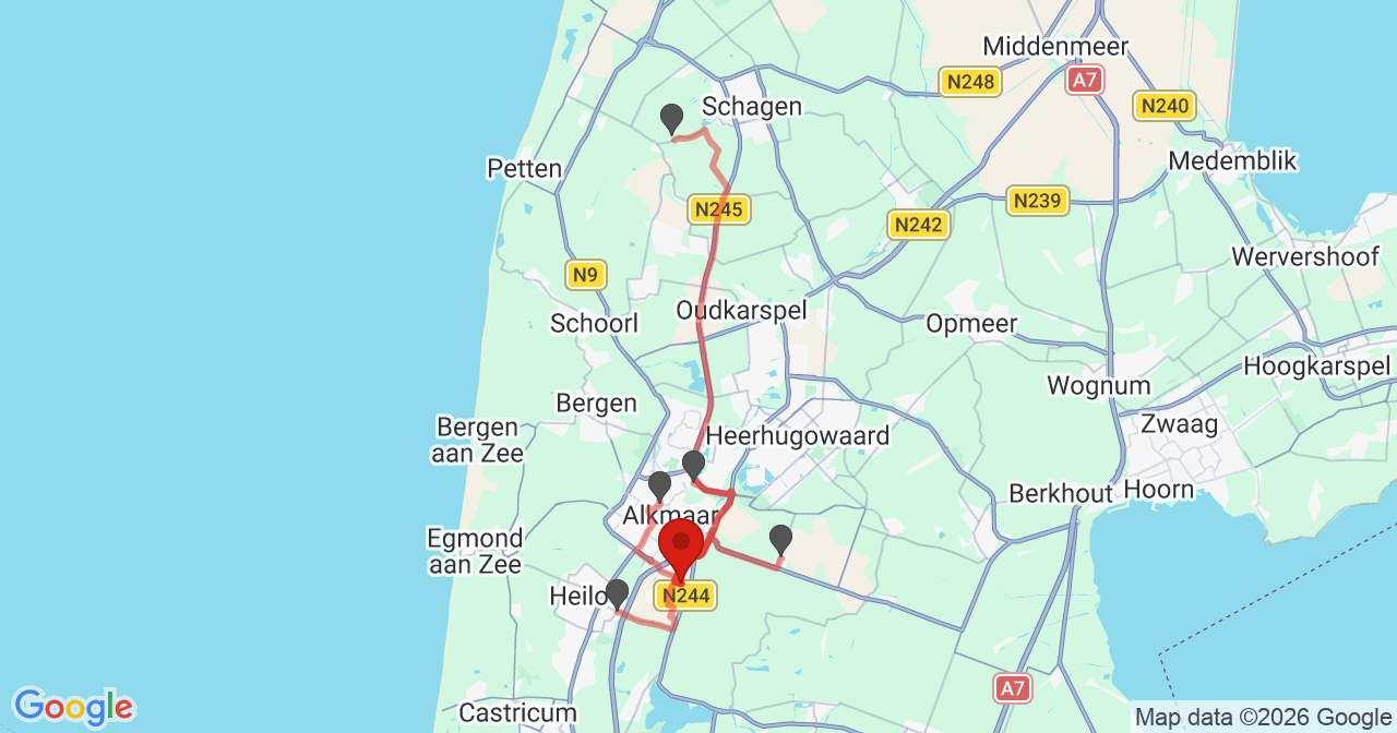 Kaart van het incident in Alkmaar met de aanrijroutes van de gealarmeerde eenheden