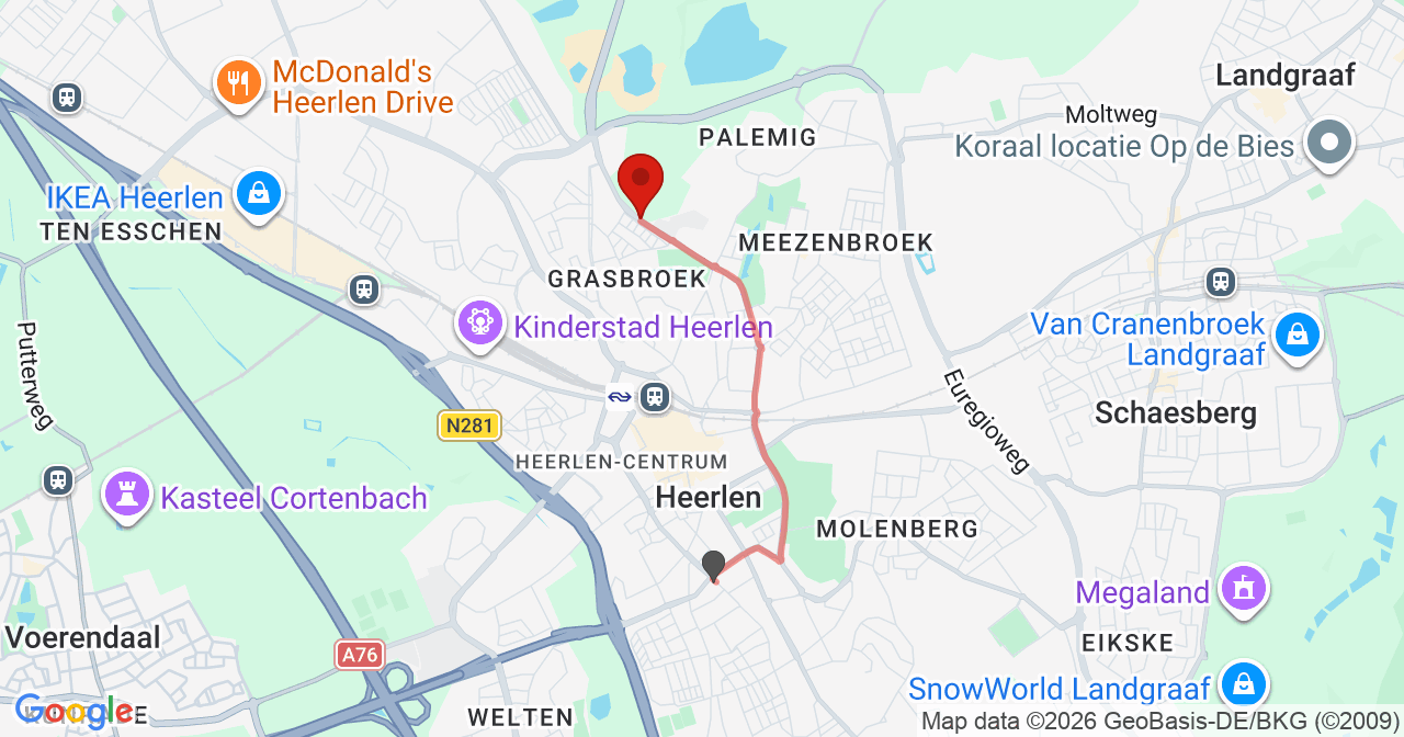 Kaart van het incident in Heerlen met de aanrijroutes van de gealarmeerde eenheden