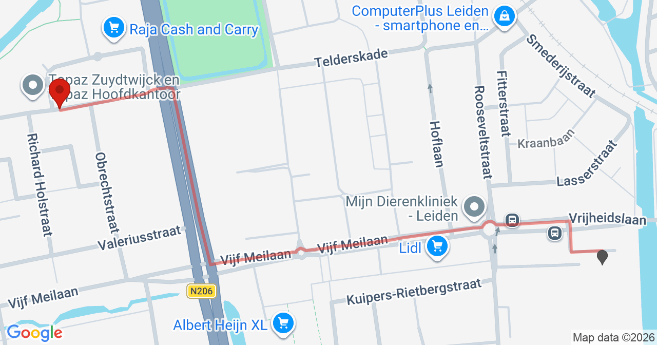 Kaart van het incident in Leiden met de aanrijroutes van de gealarmeerde eenheden