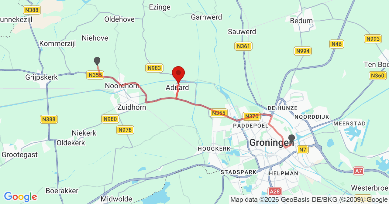 Kaart van het incident in Aduard met de aanrijroutes van de gealarmeerde eenheden