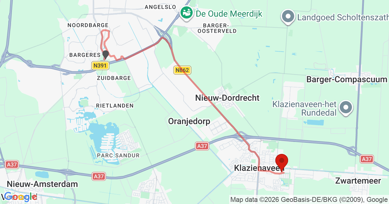 Kaart van het incident in Klazienaveen met de aanrijroutes van de gealarmeerde eenheden