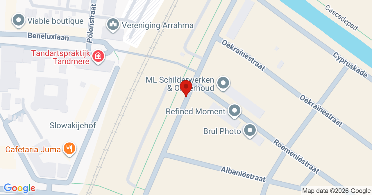 Kaart van het incident in Almere met de aanrijroutes van de gealarmeerde eenheden