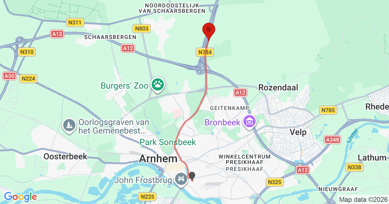 Kaart van het incident in Arnhem met de aanrijroutes van de gealarmeerde eenheden