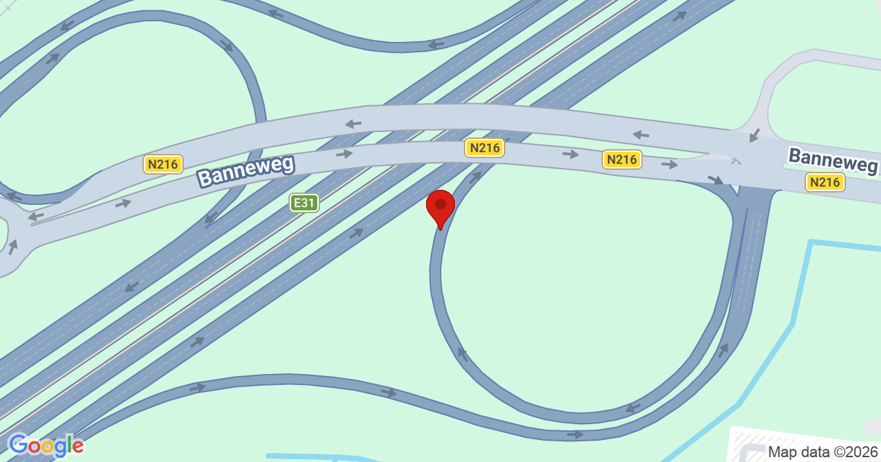 Kaart van het incident in Gorinchem 27 95 met de aanrijroutes van de gealarmeerde eenheden